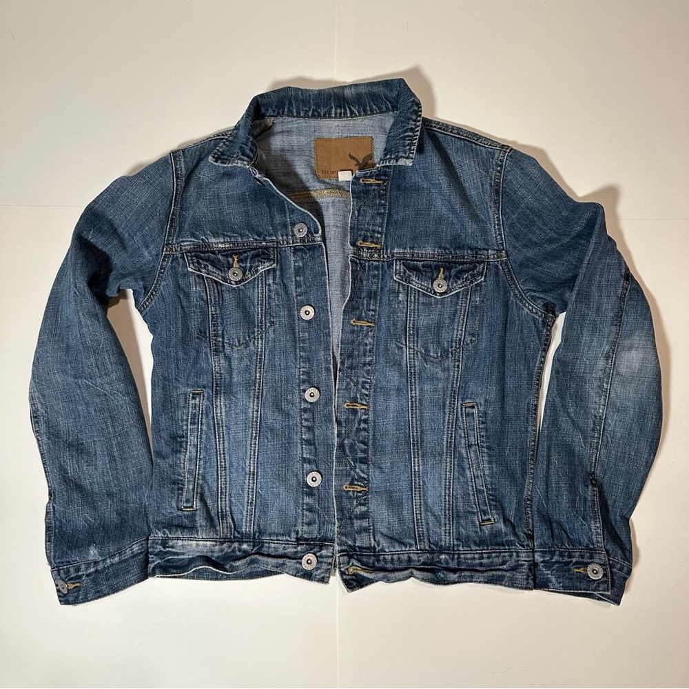 American Eagle Denim Jacket – Small | Classic Blue Wash | Men's